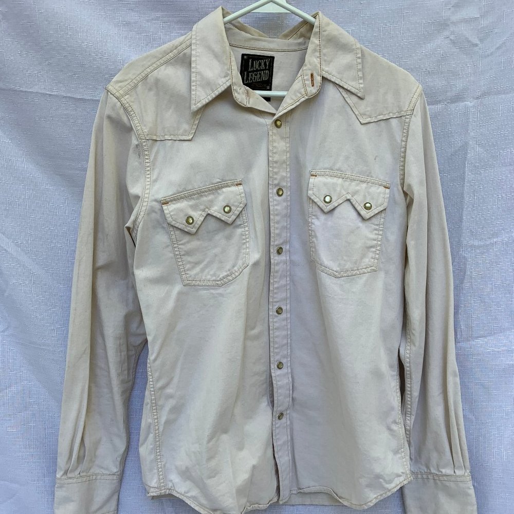 Lucky Legend snaps button down